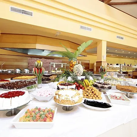 Aparthotel Zafiro Picafort 4*