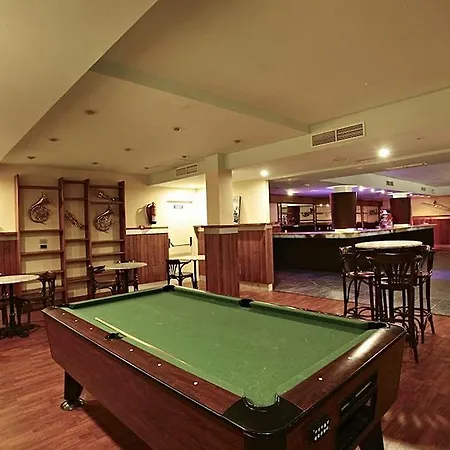 Zafiro Picafort Aparthotel