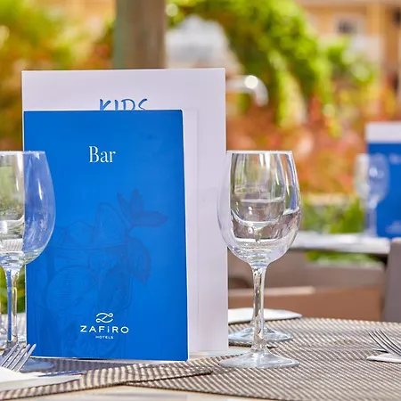 Aparthotel Zafiro Picafort 4*